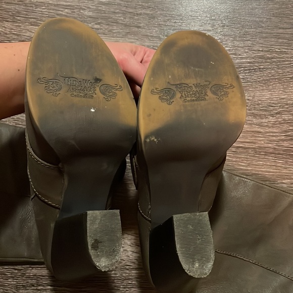 Nine West vintage America collection knee high gray leather boots - Picture 7 of 10